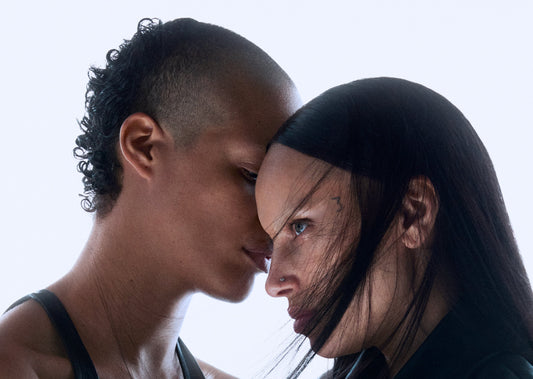 Molecule 01 + Cistus: The tension of contrast, made wearable