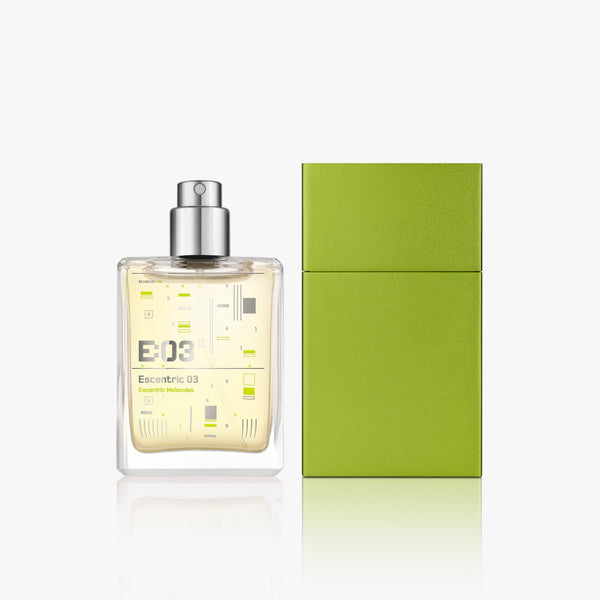 E03_30ml_Bottle_Ocard_Casing_g